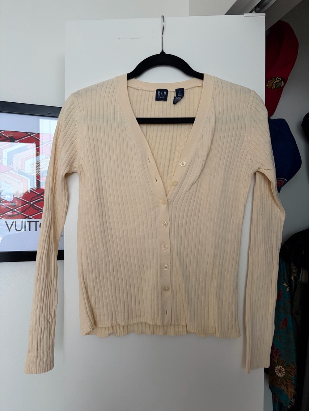 GAP Women's Cream Ribbed Button-Front Sweater vintage / y2k